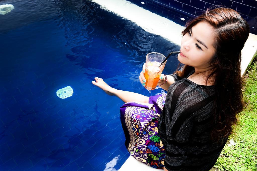 Palloma Hotel Kuta Kuta Lombok Extérieur photo