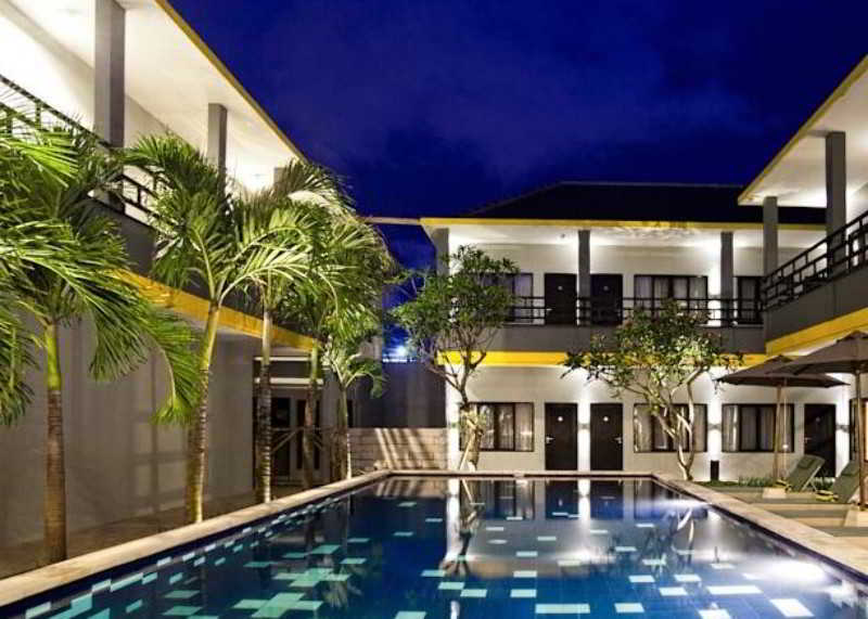 Palloma Hotel Kuta Kuta Lombok Extérieur photo