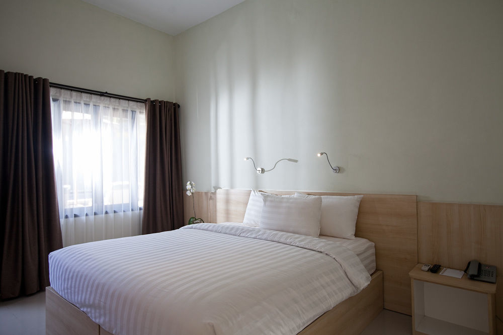 Palloma Hotel Kuta Kuta Lombok Extérieur photo
