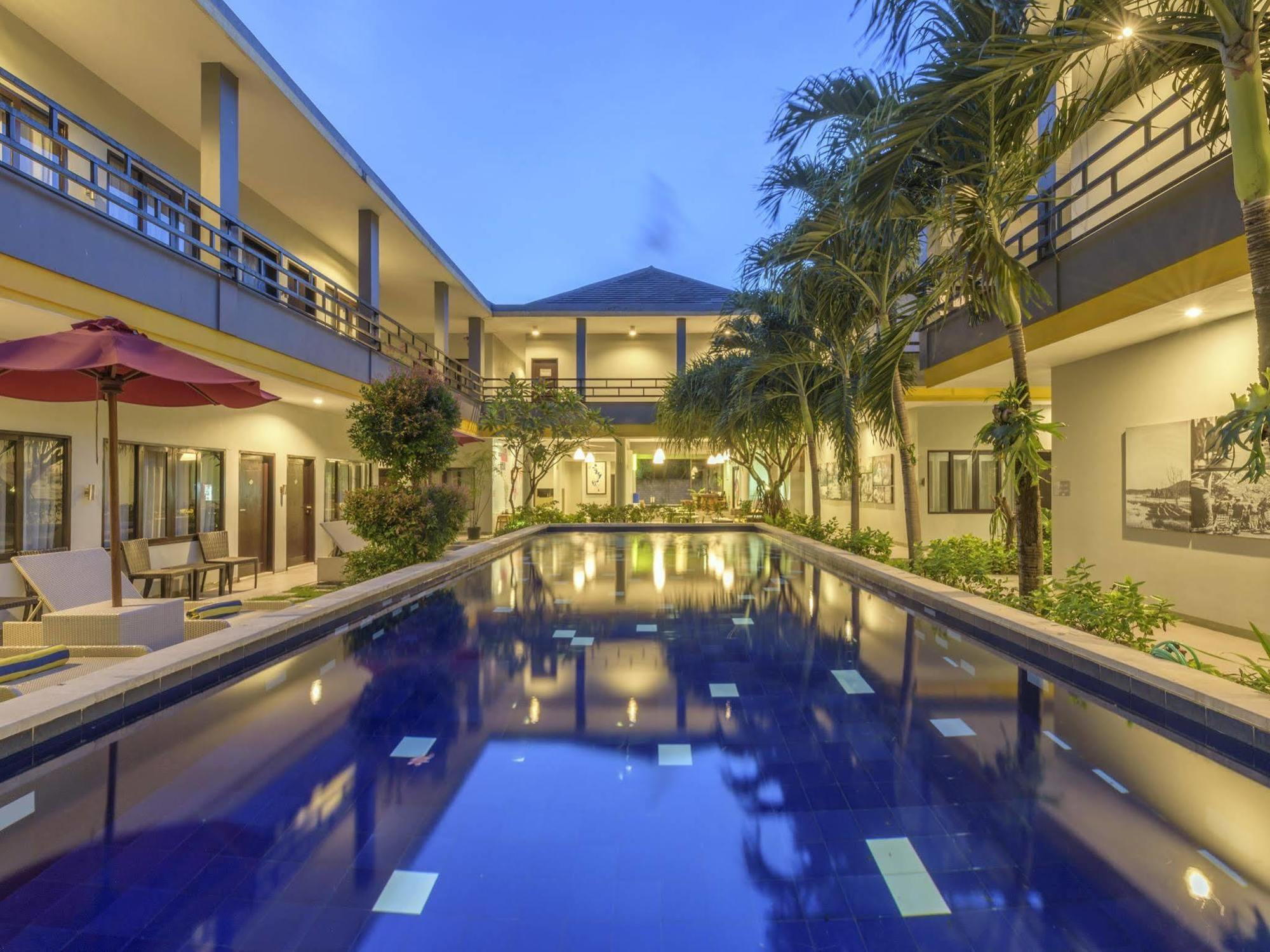Palloma Hotel Kuta Kuta Lombok Extérieur photo